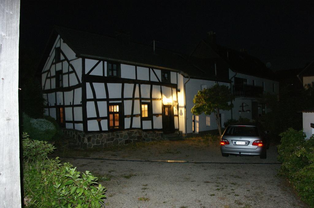 Authentiek Eifelhuis Hecken 객실 사진